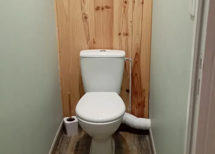 La Colline De Pam Apartmán *